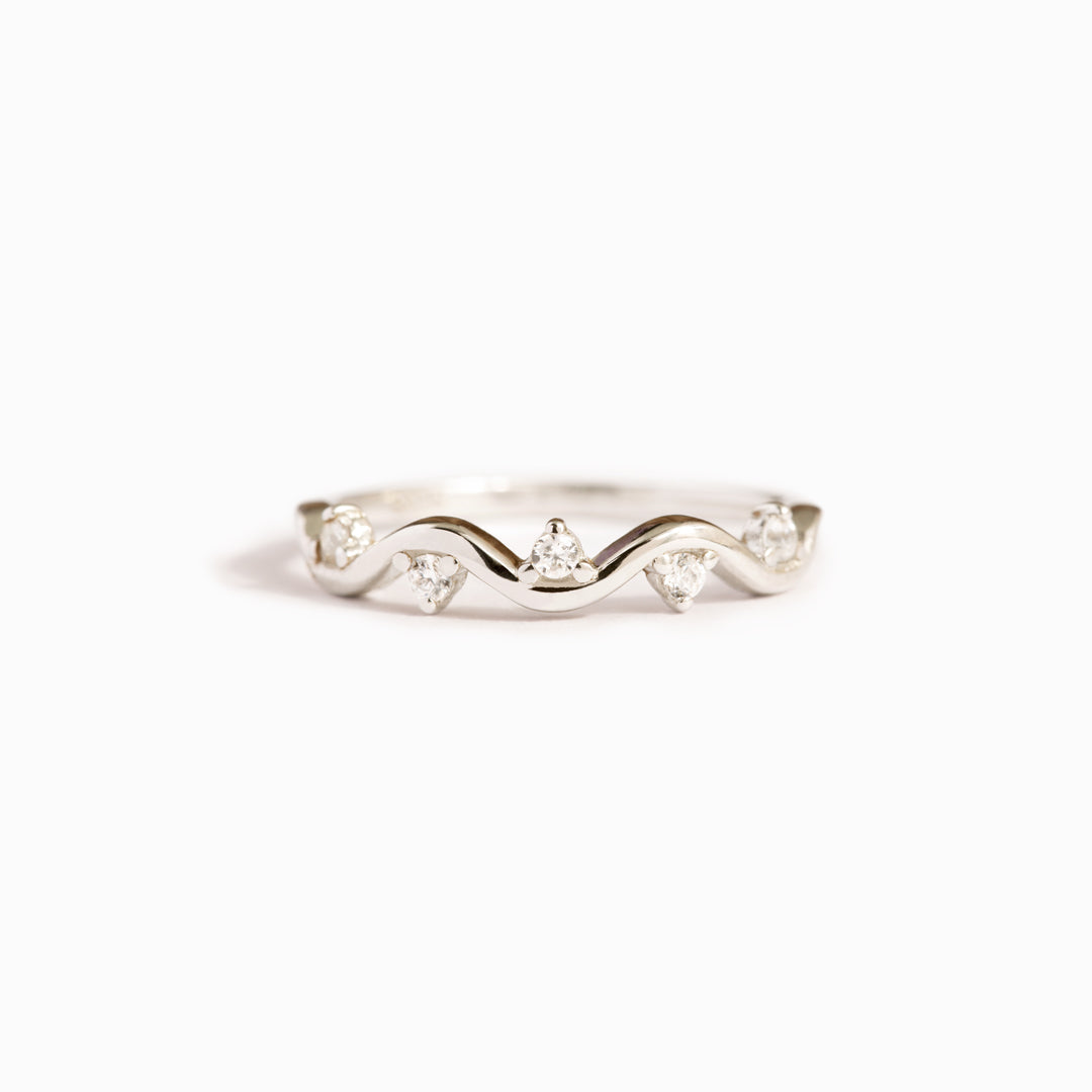 HIGHS AND LOWS WAVE RING