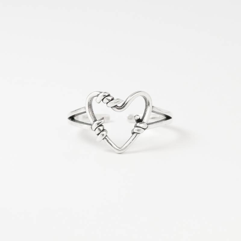 HEART WIRE RING